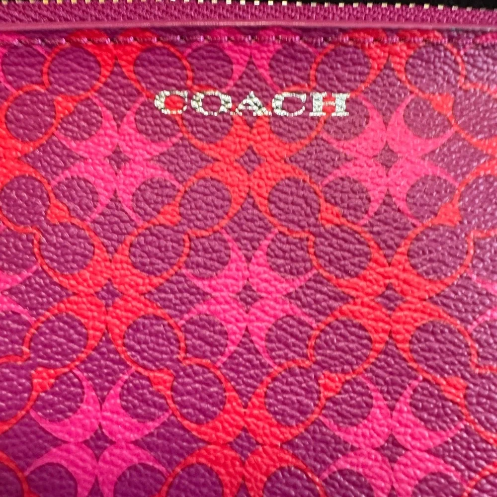 Coach Magenta Signature Cosmetic Case